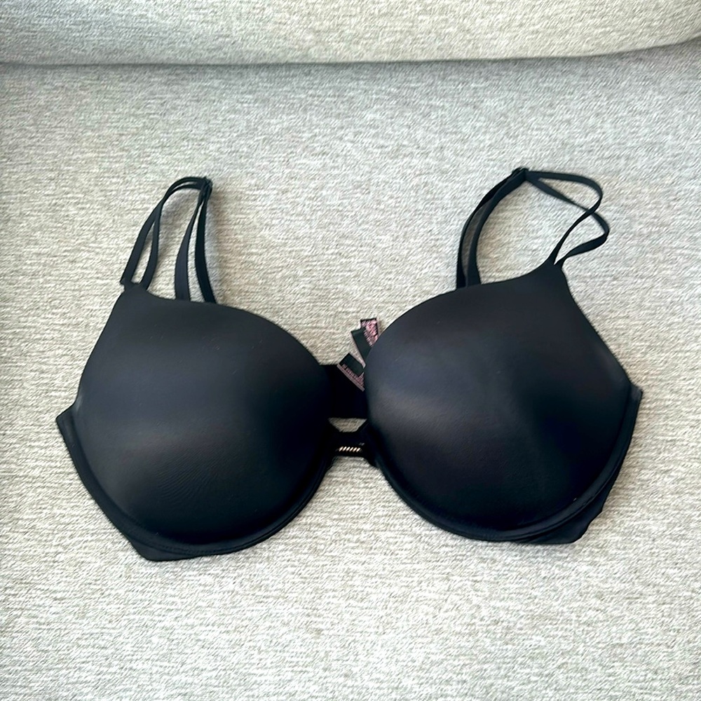 Victoria Secret - Very Sexy Push Up - 36DD